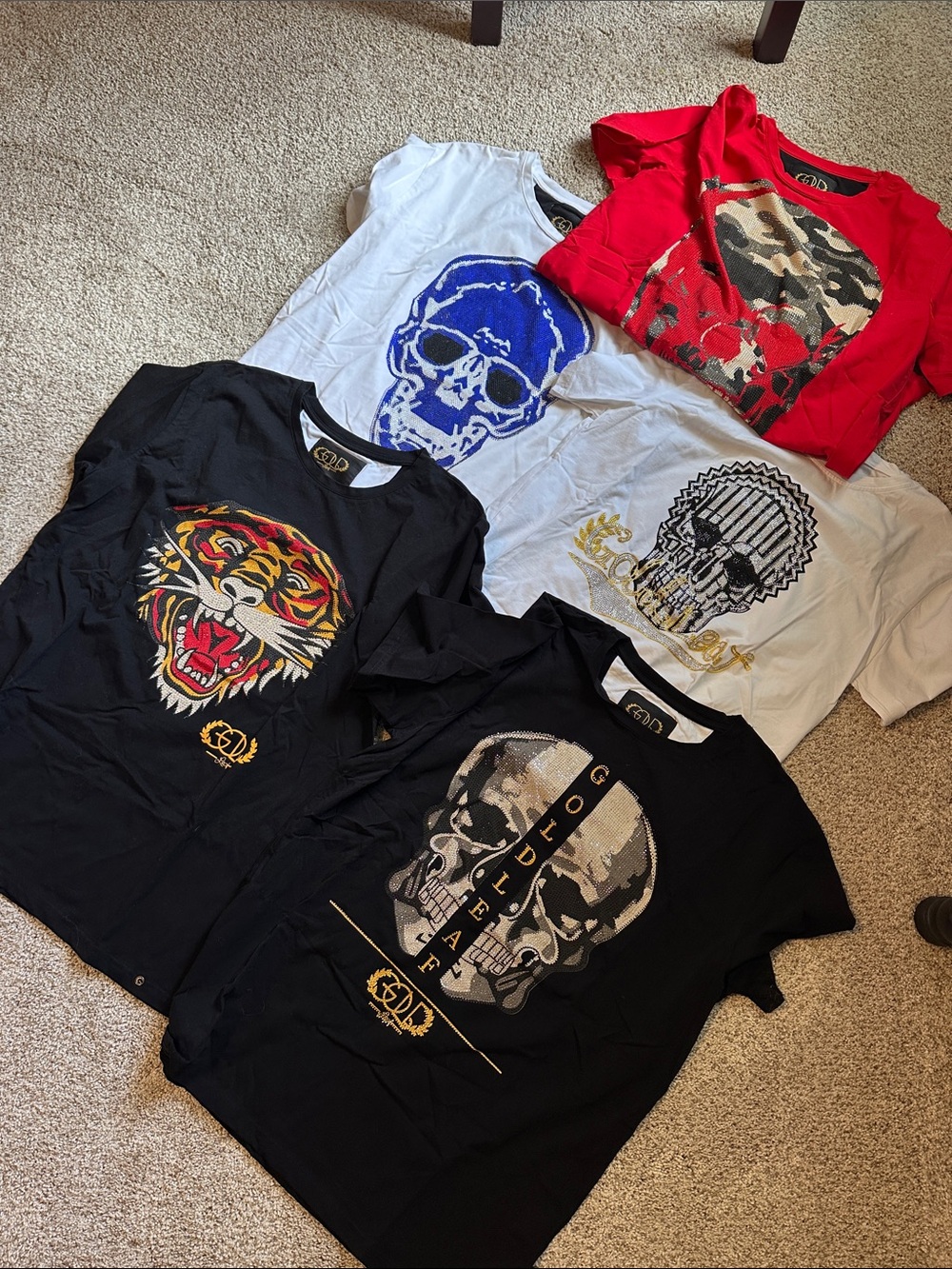 5 Men's Black and White Skull & Tiger Graphic Short Sleeve Tees - Designer Logo